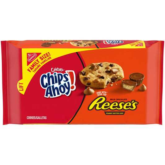 CHIPS AHOY! Galletas con Chispas de Chocolate Masticables con Tazas de Mantequilla de Maní Reese's, Tamaño Familiar, 14.25 oz